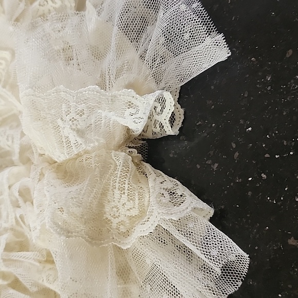 Jaded London Vanilla Rhea Tulle Lace Bloomer Shorts Size 2 - Picture 10 of 16